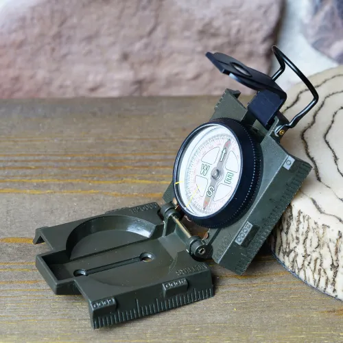 Foto Levenhuk DC65 Kompass,  10