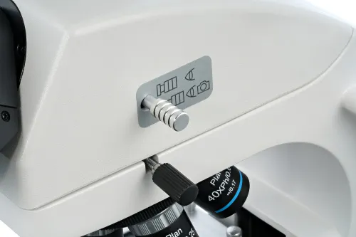 Abbildung Levenhuk-Trinokularmikroskop MED 45T,  7