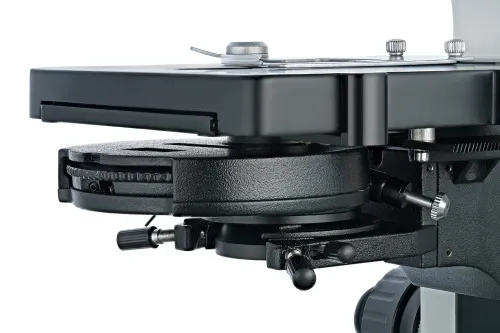 Abbildung Levenhuk-Trinokularmikroskop MED 45T,  10